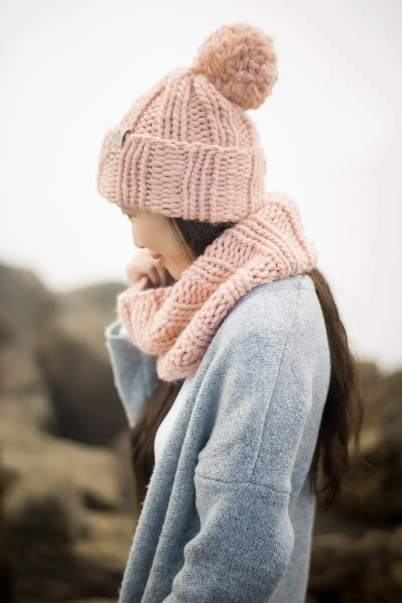 Knit Kit - Summit Cowl And Beanie 2