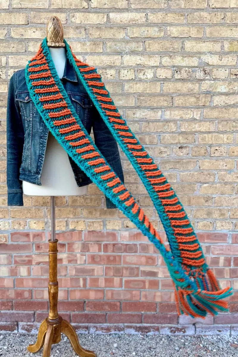 Knit Kit - Switch It Up Scarf 1