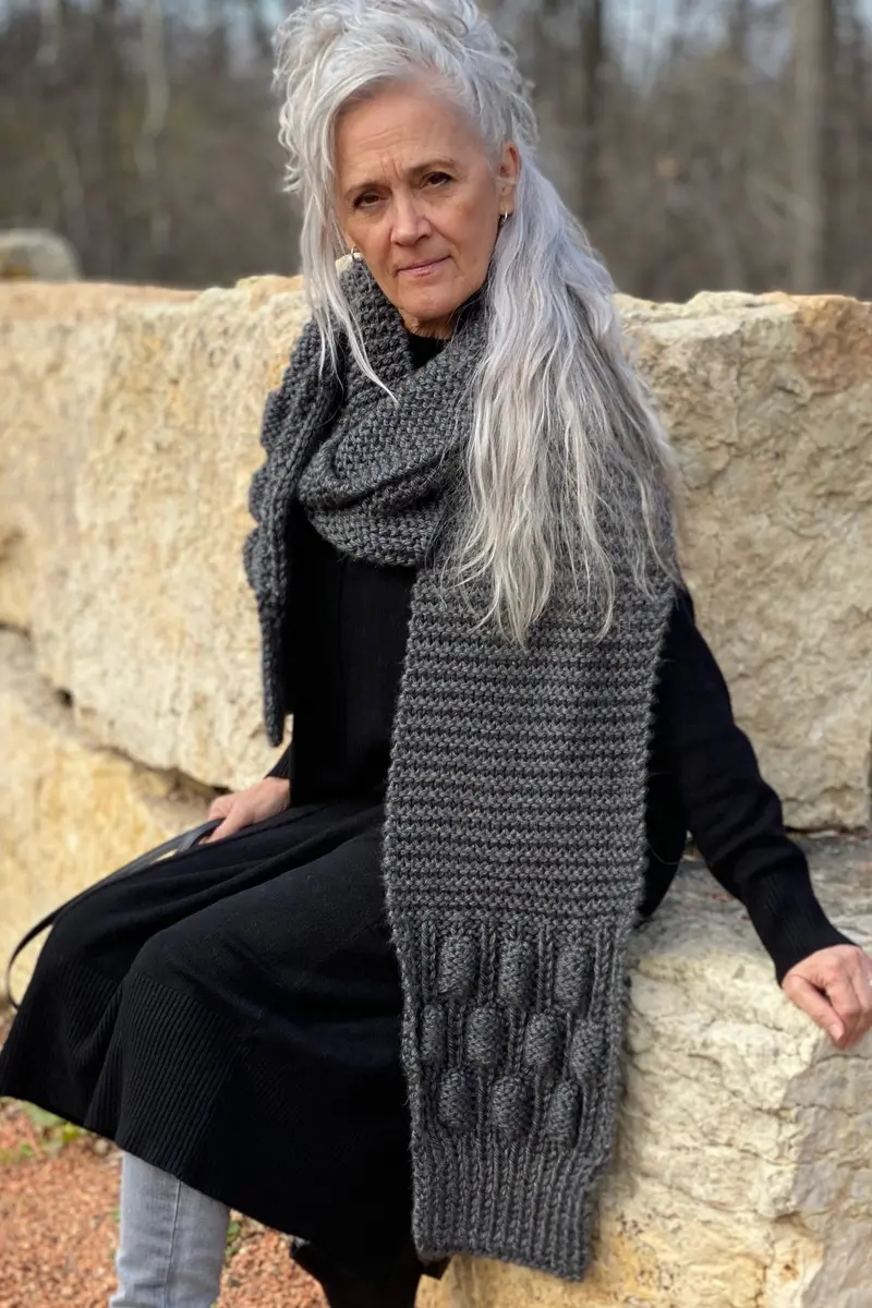 Knit Kit - The Bobble Scarf 1