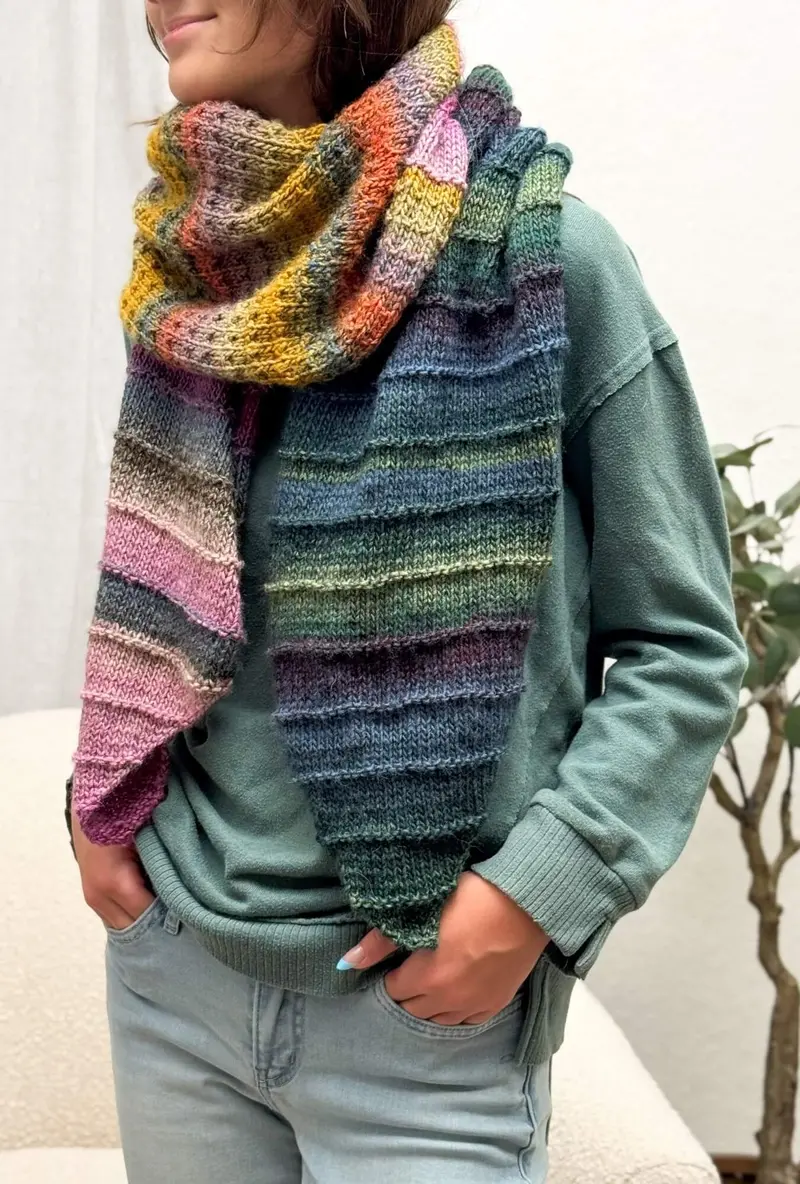 Knit Kit - Waverly Shawl 2