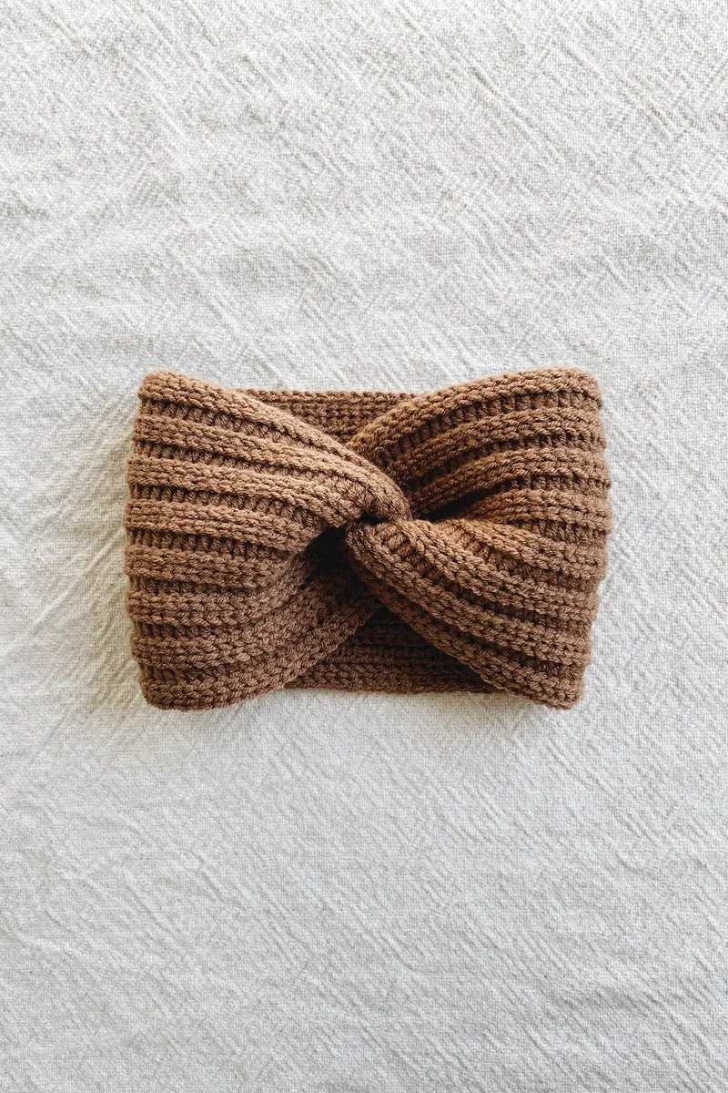 Konyak Ear Warmer (Crochet) 1