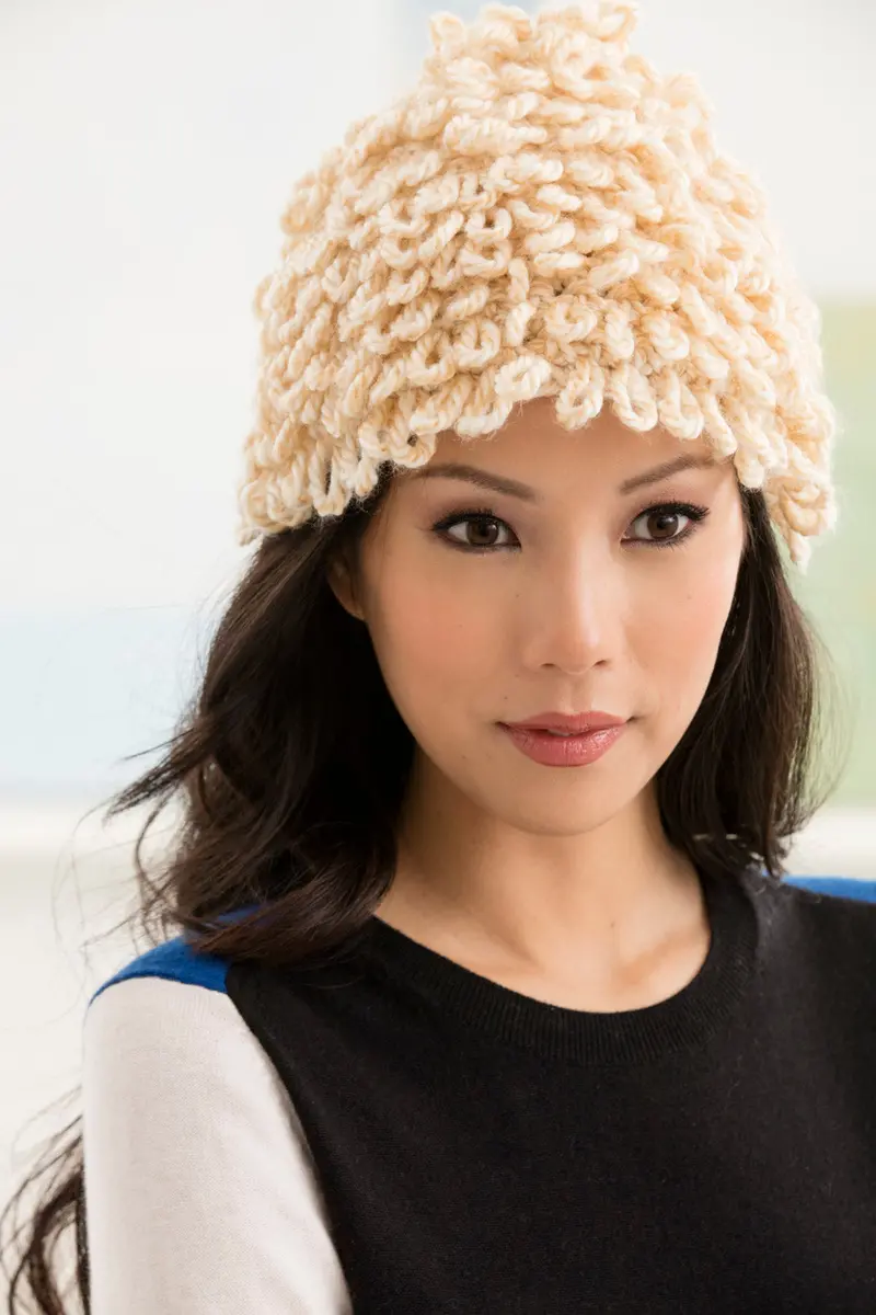 Liz's Loopy Hat (Crochet) 1