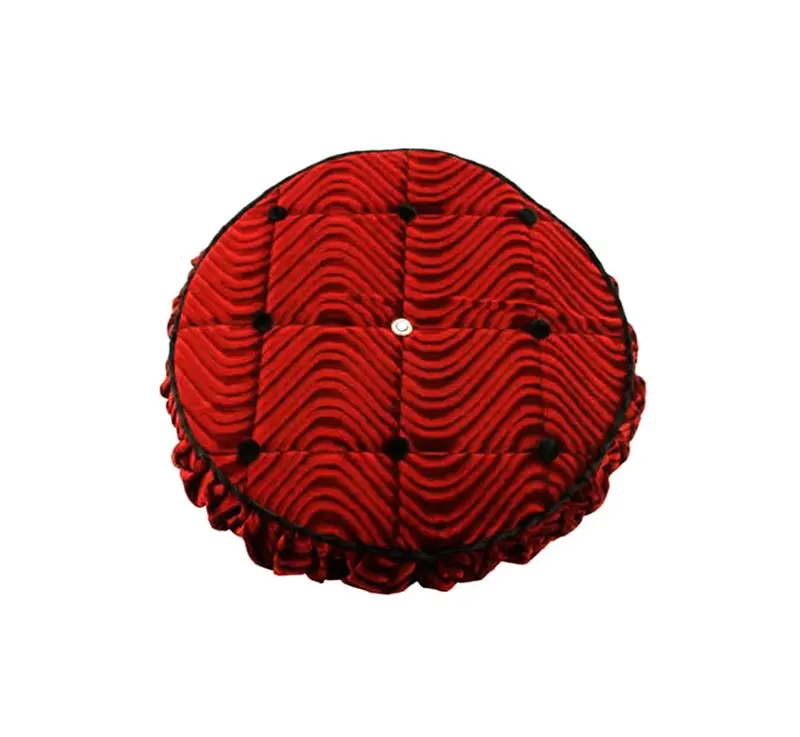 Lowrider Spare Tire Cover Red. 1