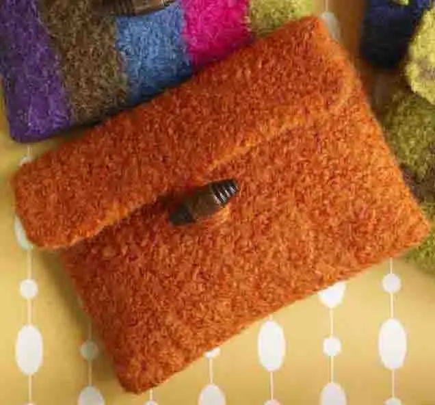 Make It Yours Purse Solid Pattern (Crochet) 1