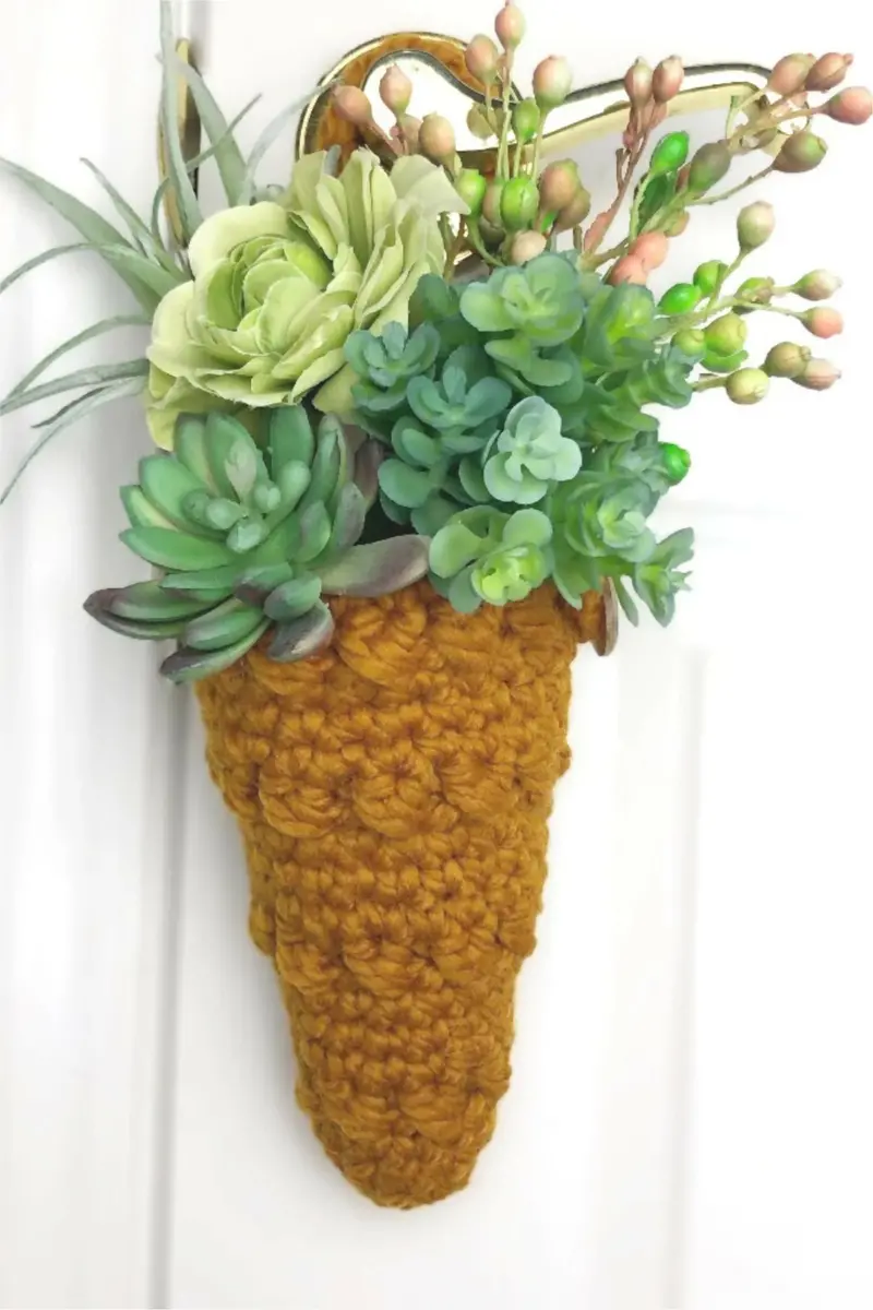 May Day Basket (Crochet) 1