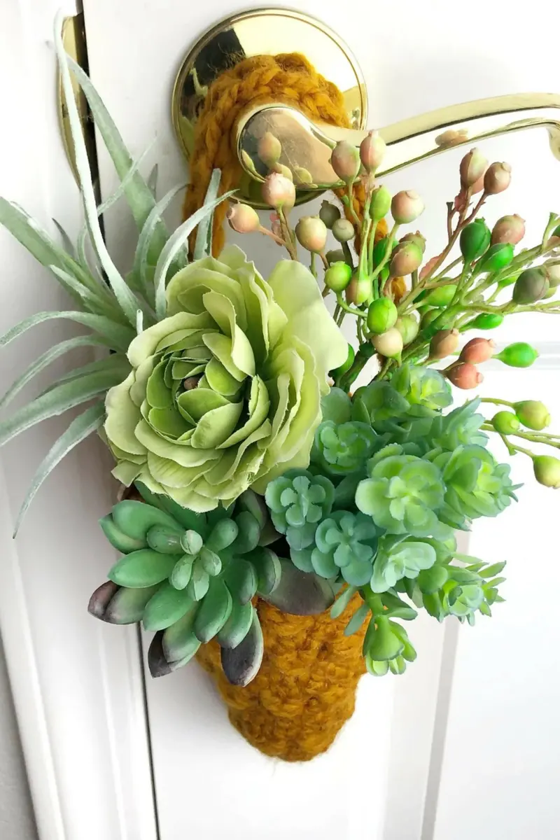 May Day Basket (Crochet) 2