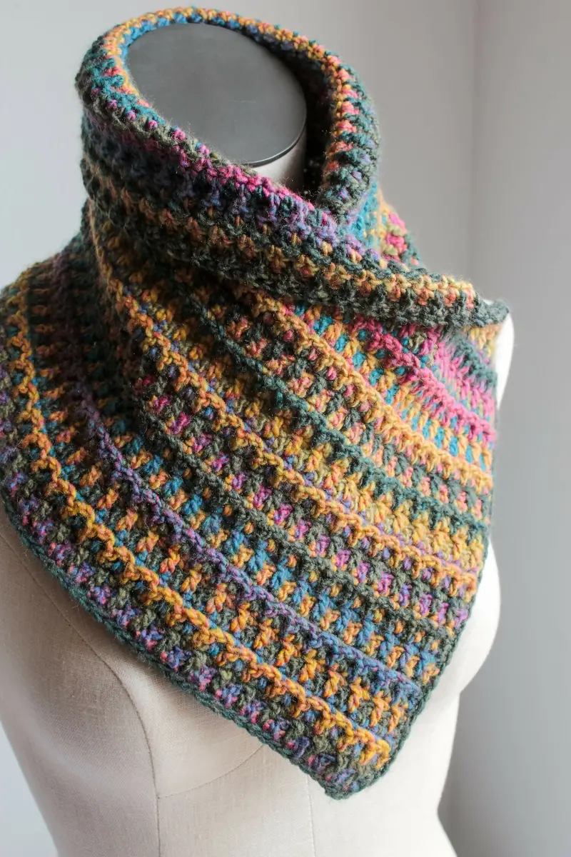 Mountain Trail Cowl (Crochet) 2