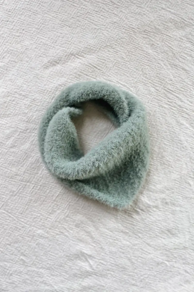 Pine Bandana (Crochet) 1