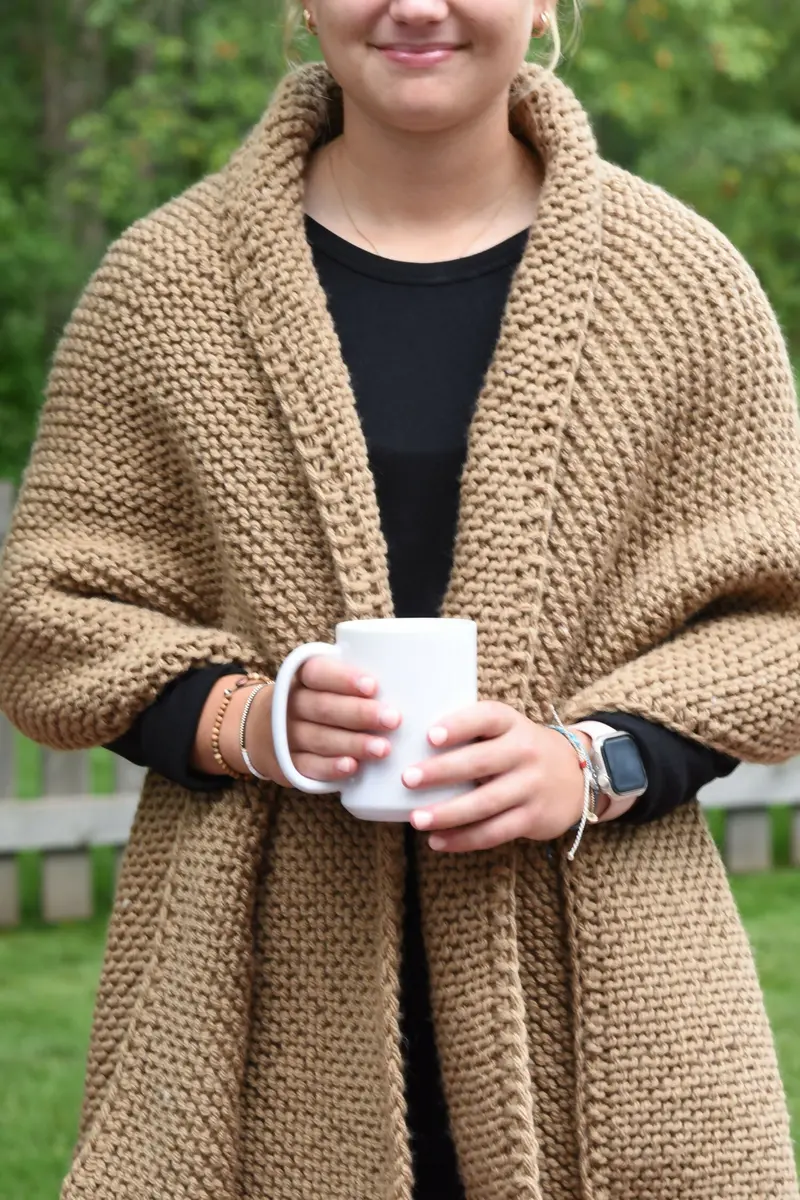 Pippa Blanket Wrap (Knit) 1