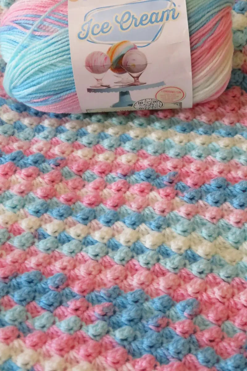 Pretty Cluster Ice Cream Baby Blanket (Crochet) 2