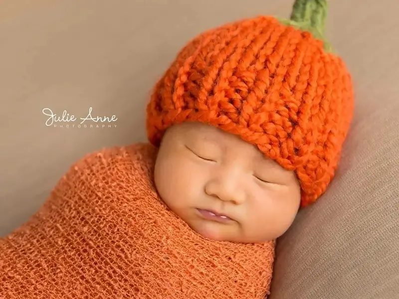 Pumpkin Hat (Knit) 2