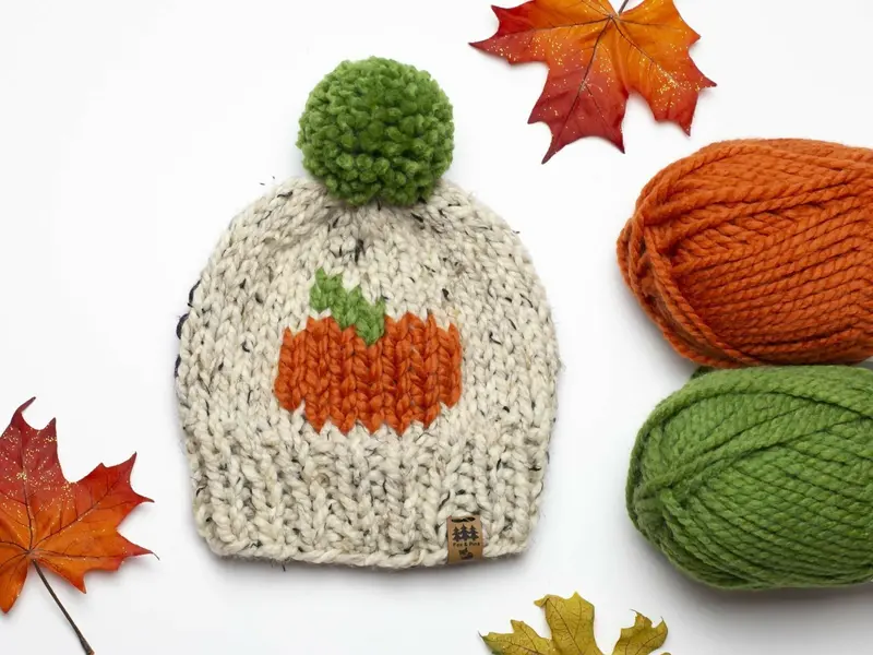 Pumpkin Pompom Hat (Knit) 2