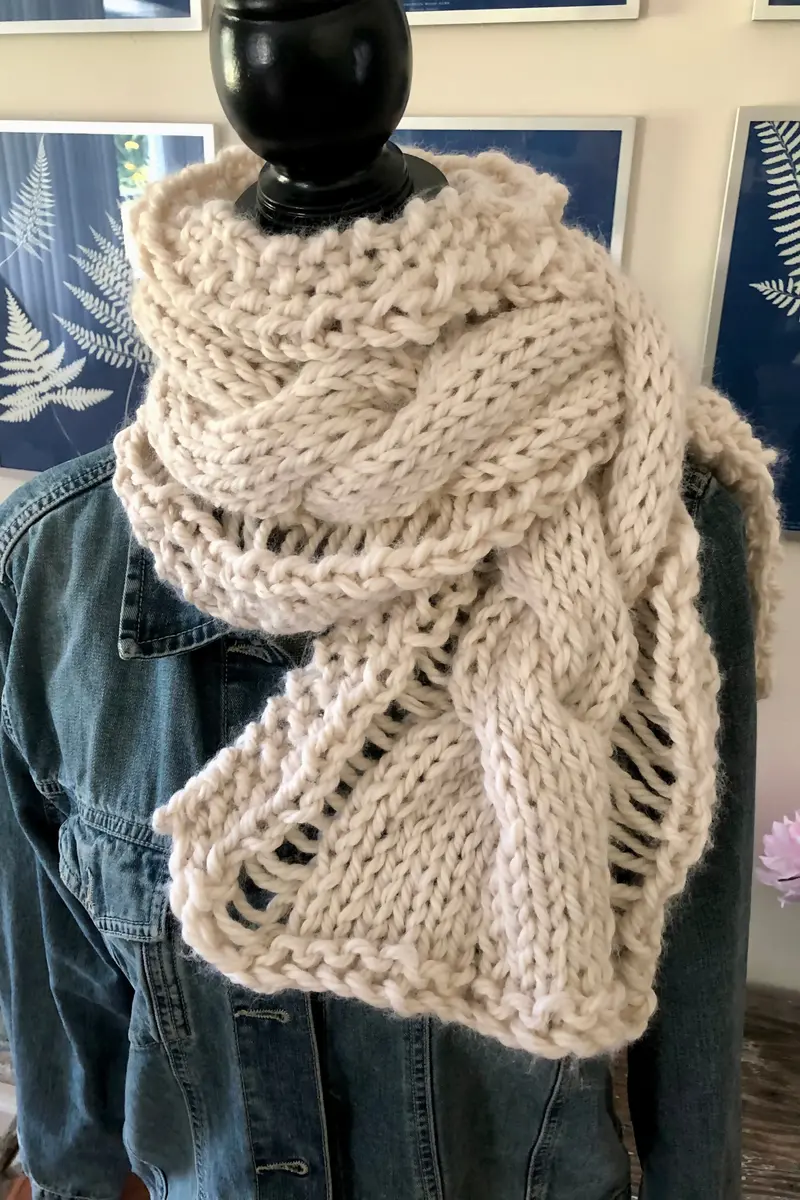 Ripley Cable Scarf (Knit) 1