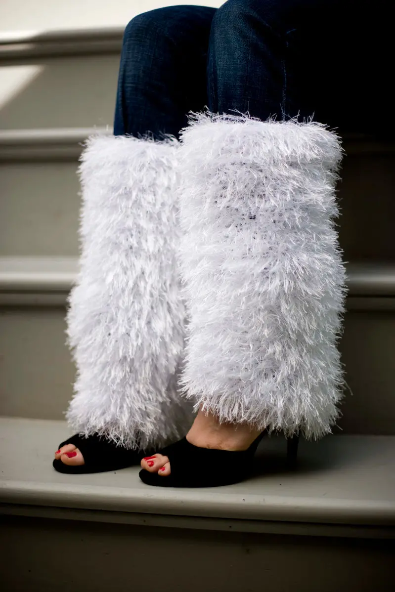 Snowy Lane Leg Warmers (Crochet) - Version 1 1