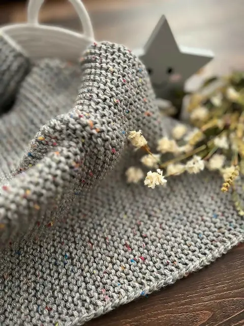 Snug As A Bug Baby Blanket (Knit) 1