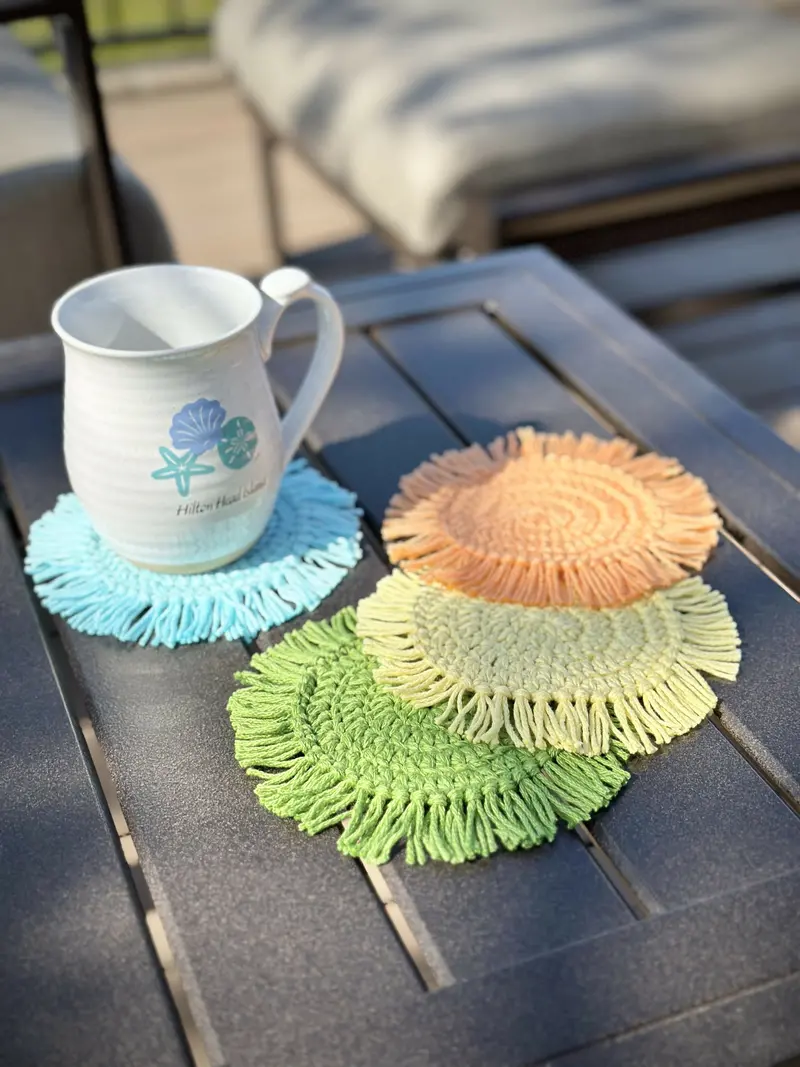 Spiral Mug Rug (Crochet) 1