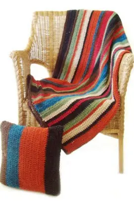 Striped Pillow (Crochet) 1