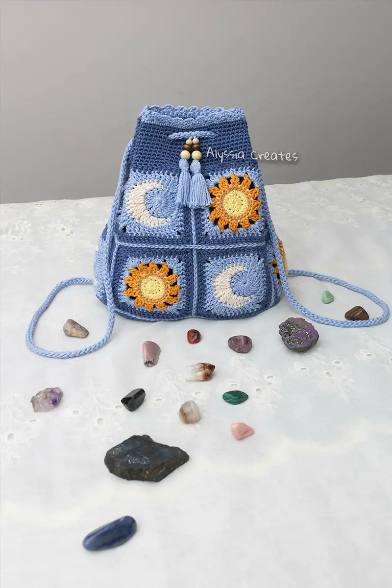 Sun And Moon Drawstring Backpack (Crochet) 2