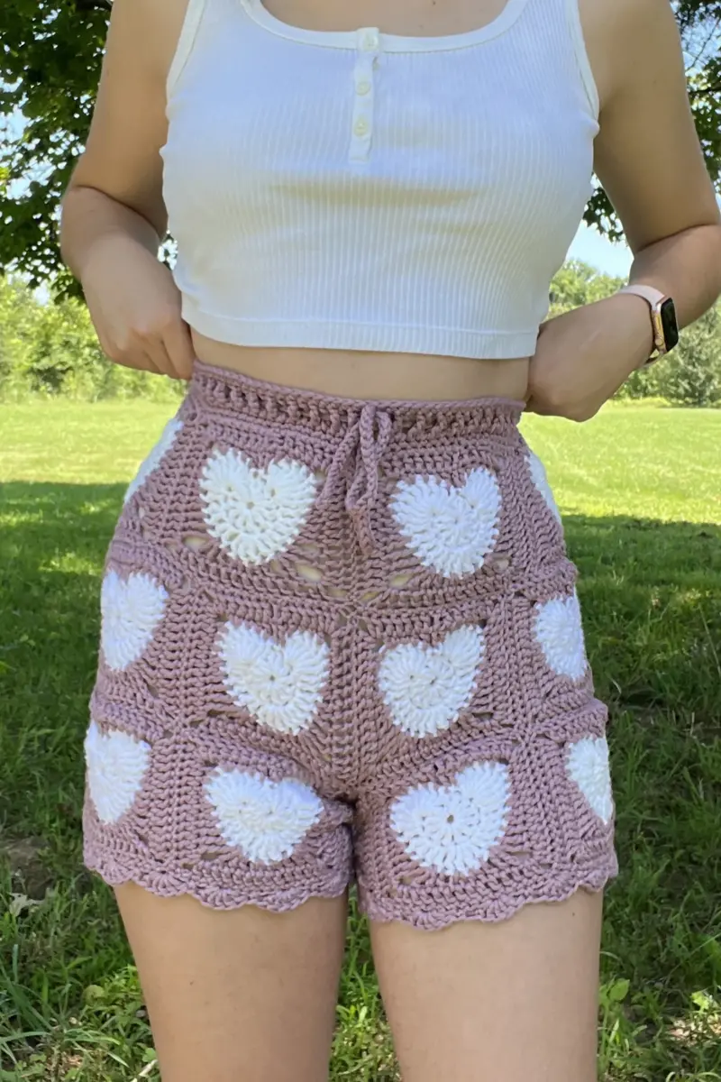 Sweetheart Shorts (Crochet) 2