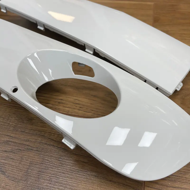 T5.1 Fog Light Covers Painted In Candy White Lb9a 2