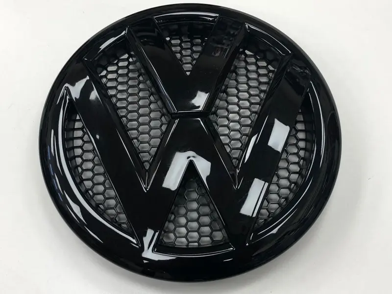 T5.1 Front Gloss Black Badge 1