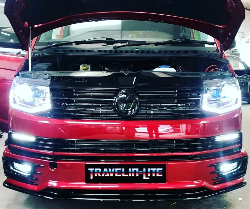 T5 - T6 Premium Sportline Facelift Kit (Badged Grille) Includes New V3 Black Drl Headlights 2