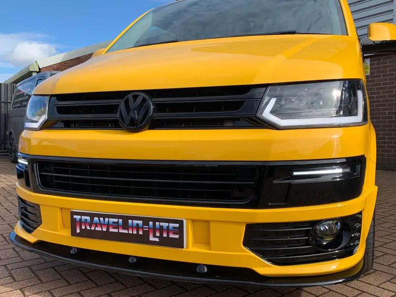 T5 To T5.1 Premium Facelift Kit (Drl Headlights With Dynamic Indicators & Drl Kit) 1