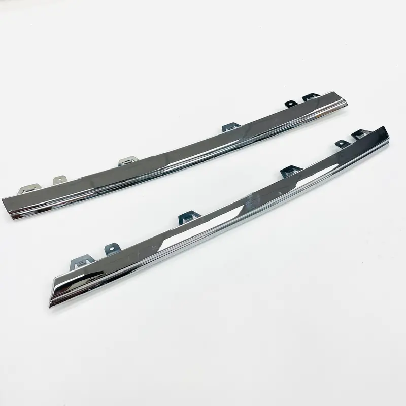 T6 Upper Grille Chrome Trim 1
