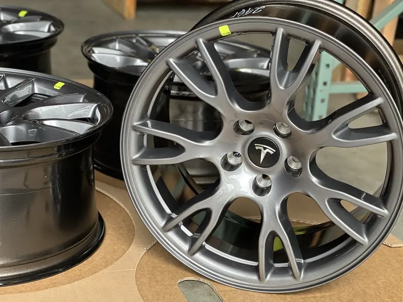 Tesla Model S Plaid 19″ Oe Aero Tempest Wheels 1