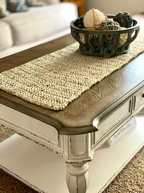 The Macey Table Runner (Knit) 2