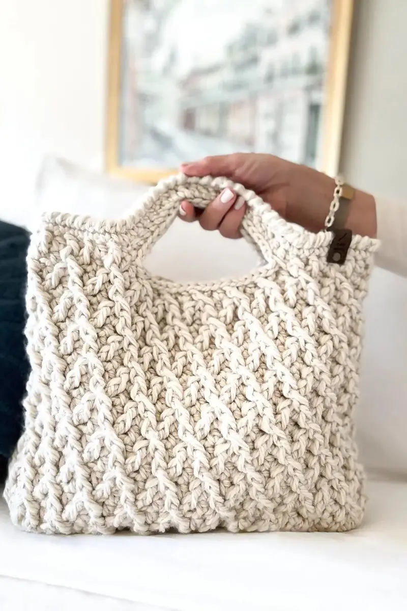 The Marlowe Crochet Tote (Crochet) 1