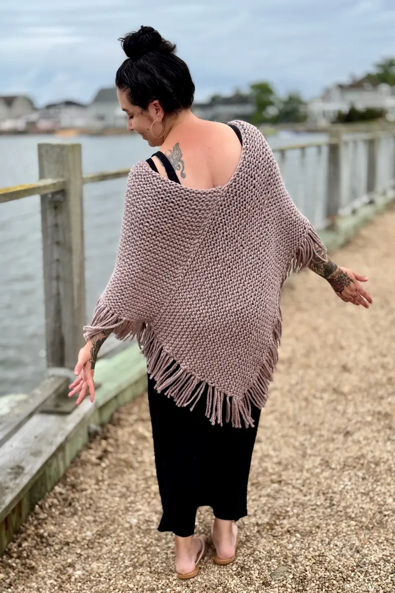 The Niami Poncho (Knit) 1