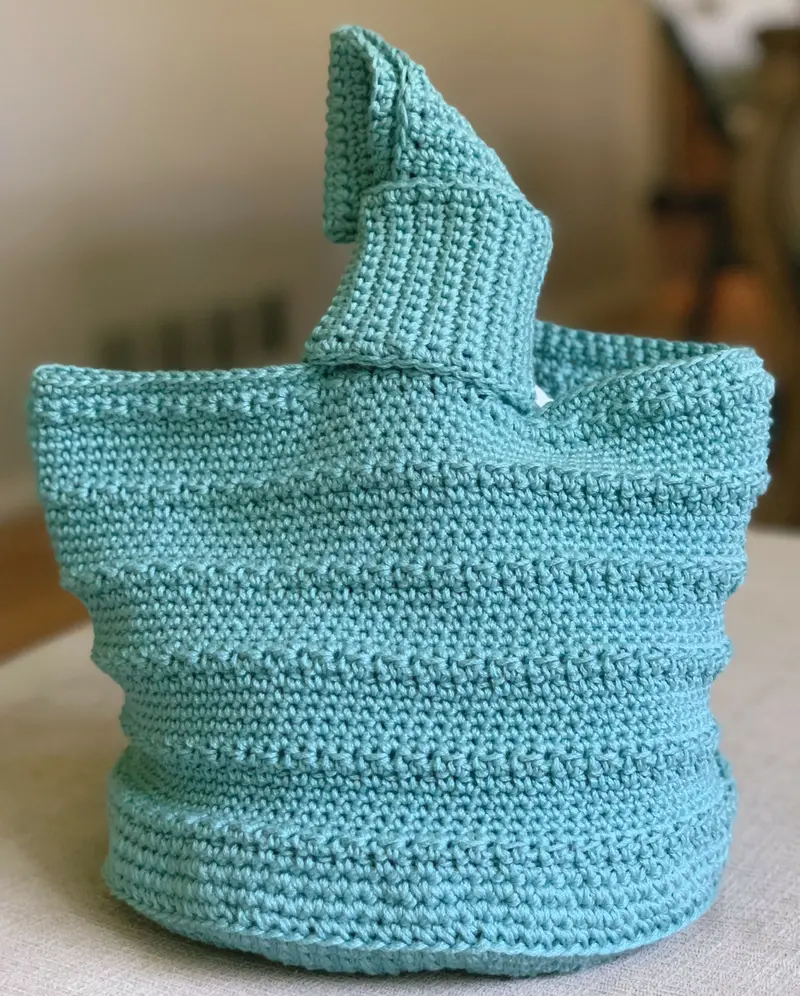 The Sara Elena Tote Bag (Crochet) 2