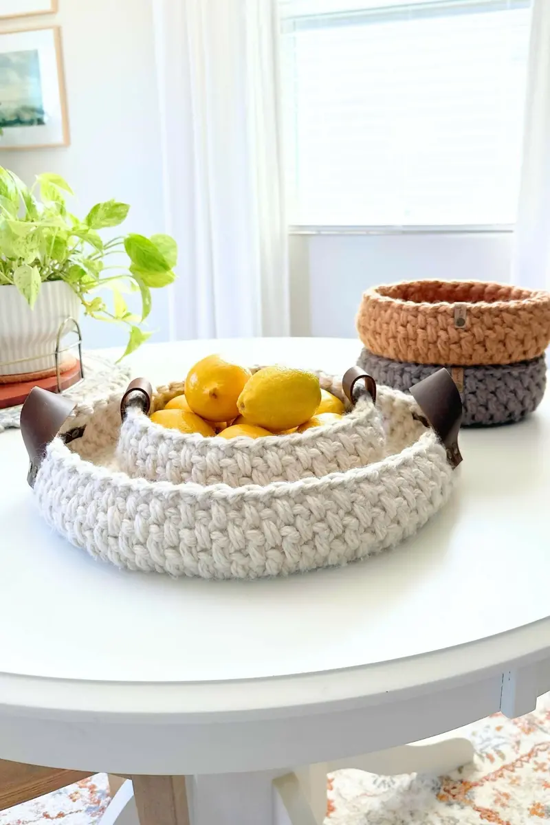 The Spike Stitch Basket & Tray (Crochet) 1