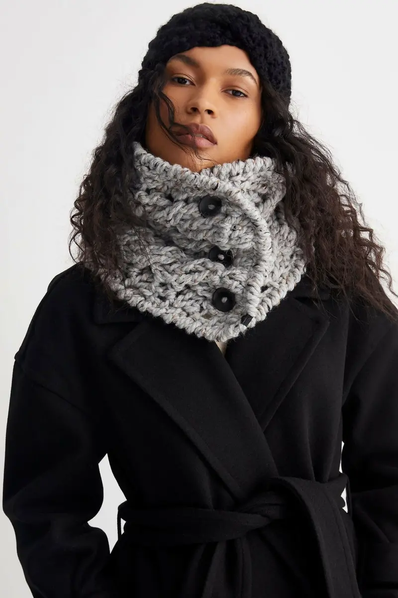 The Urban Cowl (Crochet) 2