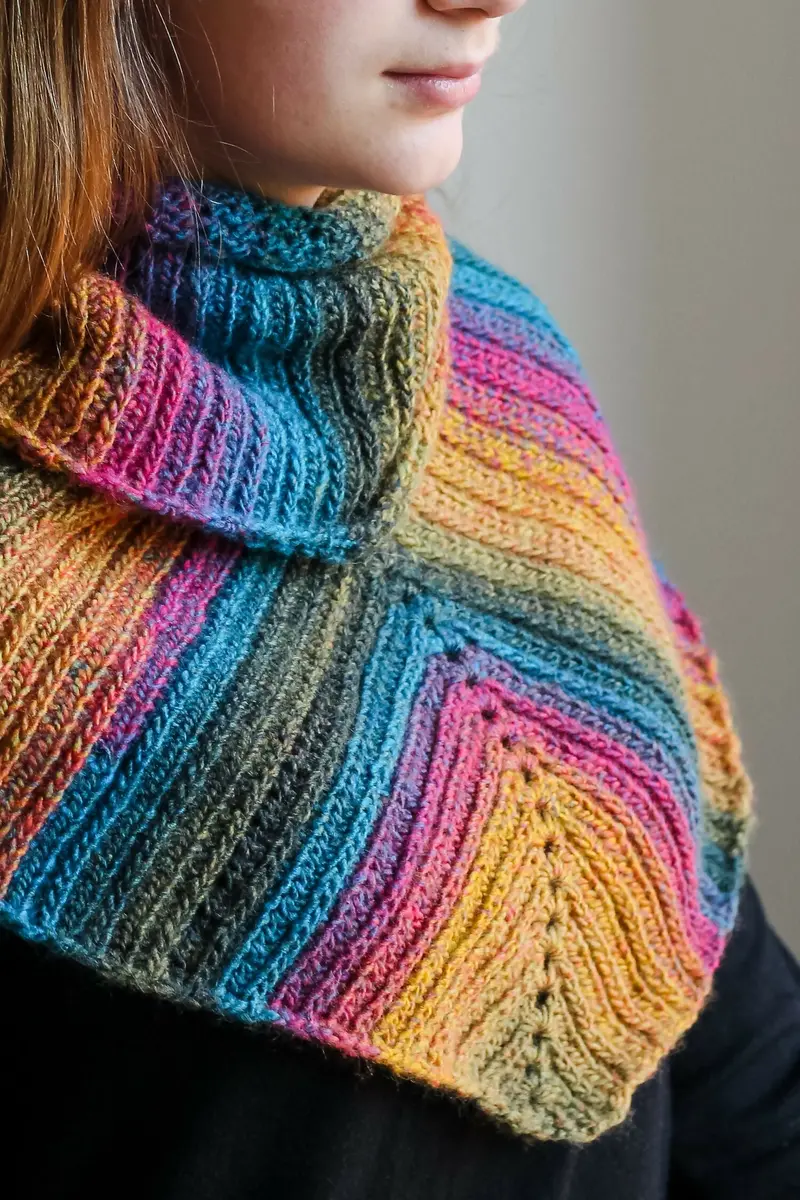 Uptown Brioche Infinity Scarf (Crochet) 1