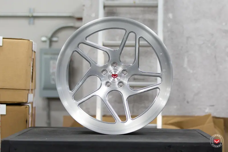 Vossen Forged Lc Series Lc-104T 1