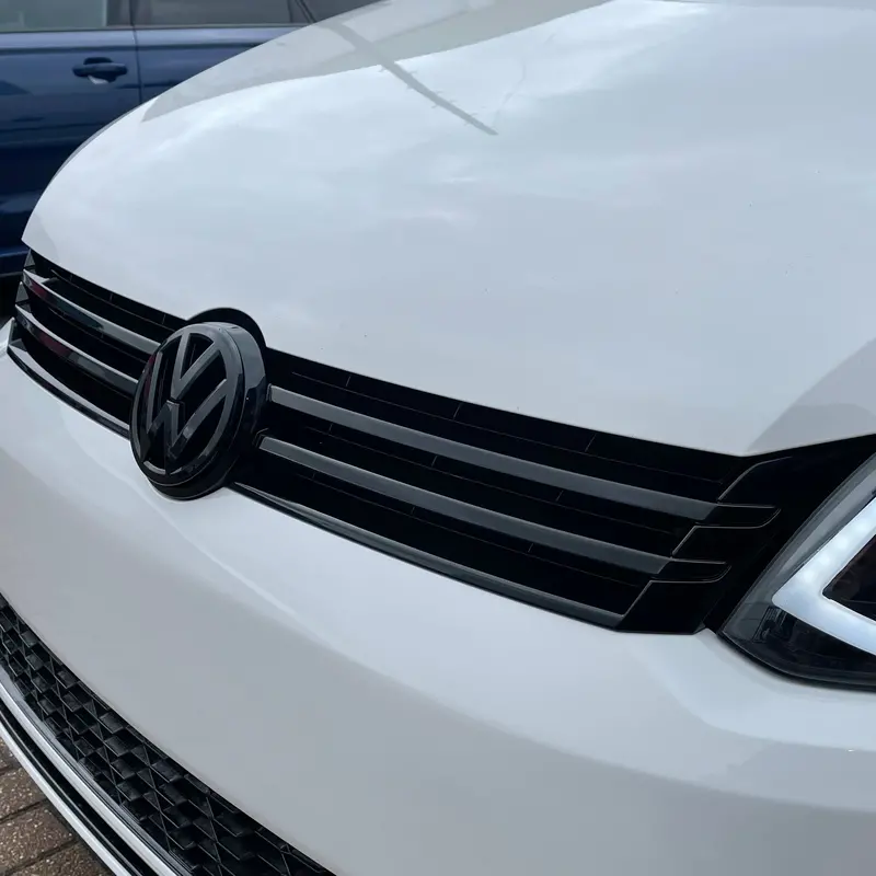Vw Caddy Mk3 Grille Gloss Black Edition 2010 - 2015 1