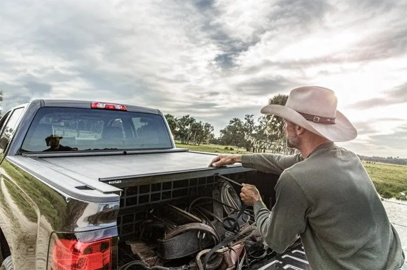 Roll-N-Lock Cargo Manager – 73.25" – For 1990–1994 Toyota Pickup (Regular/Extended Cab) 1